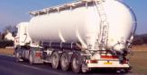 camion citerne transportant des matières dangereuses
