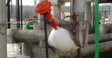 Fonctionnement d'une barrière de sécurité par projection de mousse durcissante pour arrêter la fuite du tuyau